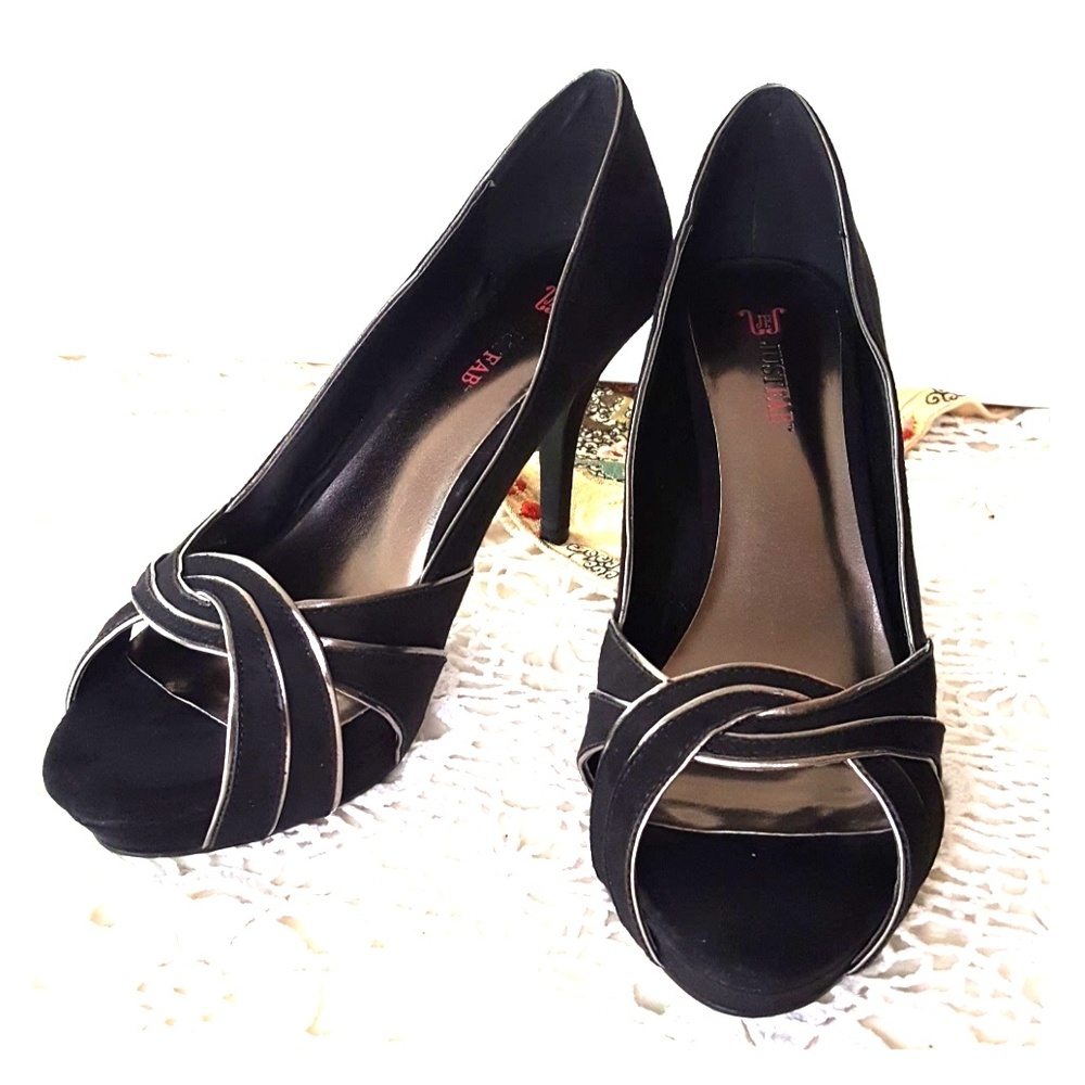 JustFab Camilla black peep-toe heels pumps sz 10